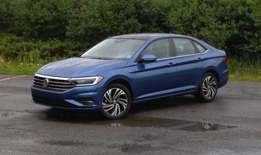 Volkswagen Jetta Review: Jetta Execline