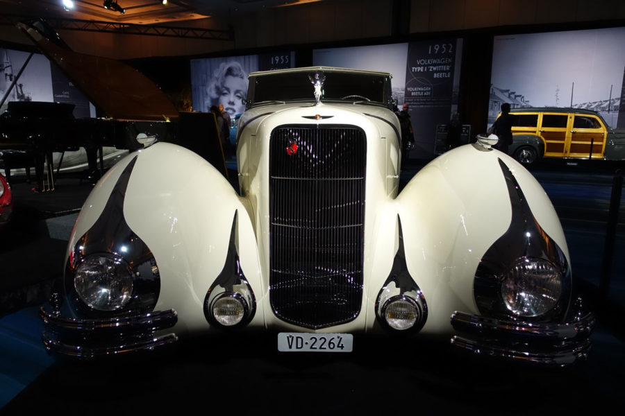 Classic Cars at the Toronto Auto Show 2019