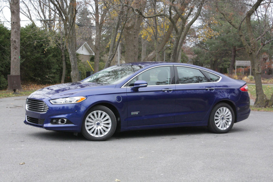 Hybrid Sedan Comparison