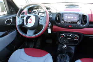 Fiat 500L centre console