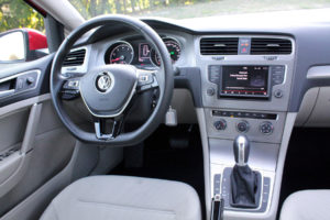 Golf Sportwagen centre console