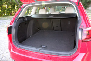 Golf Sportwagen trunk