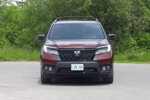 2019 Honda Passport front view