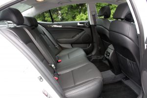 Kia Cadenza rear seat