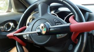 Anti-Theft Steering Wheel Lock (The Club)