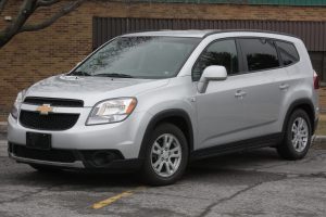 Chevrolet Orlando Grey Minivan