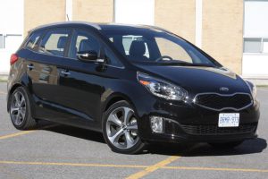 Kia Rondo Black Compact