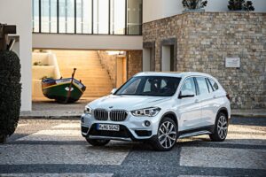 White 2016 BMW X1