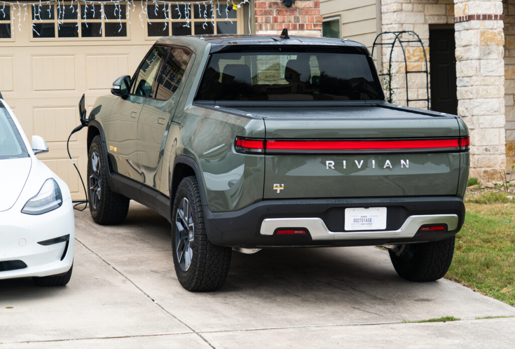 Rivian R1T Electric Pick-up truck AWD