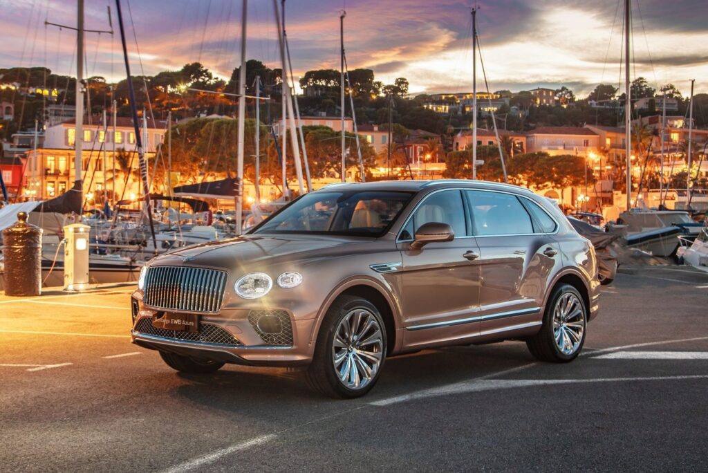 2023 Bentley Bentayga EWB